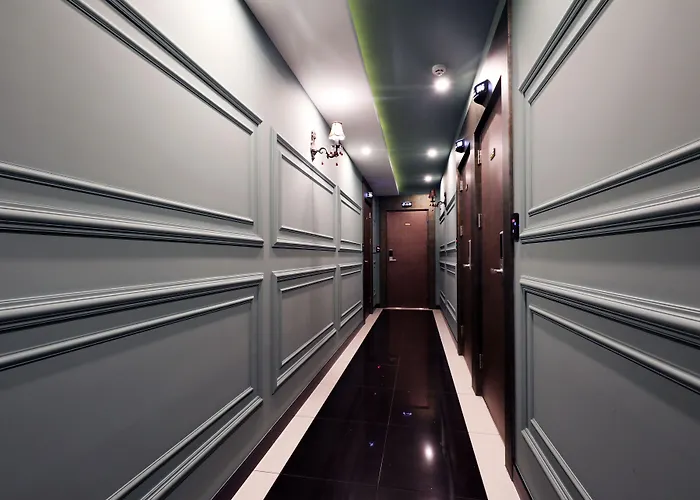 Sm Boutique Hotel 2*